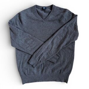 Uniqlo Charcoal V-Neck Sweater
